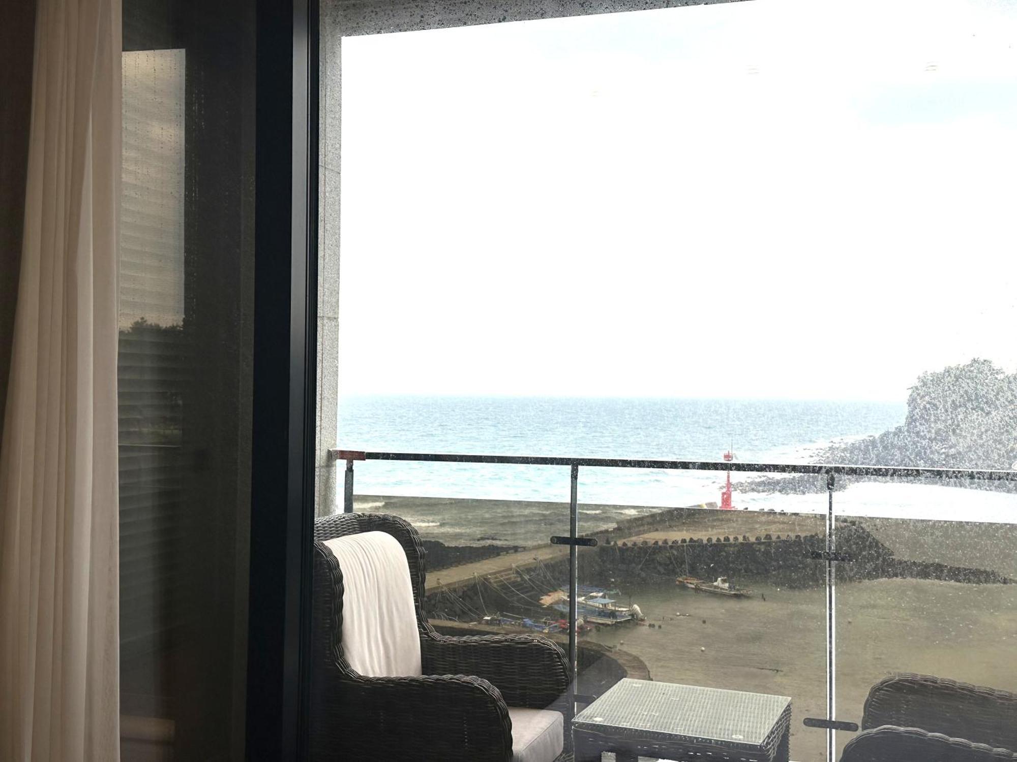 Dyne Oceano Hotel Jeju Exteriör bild